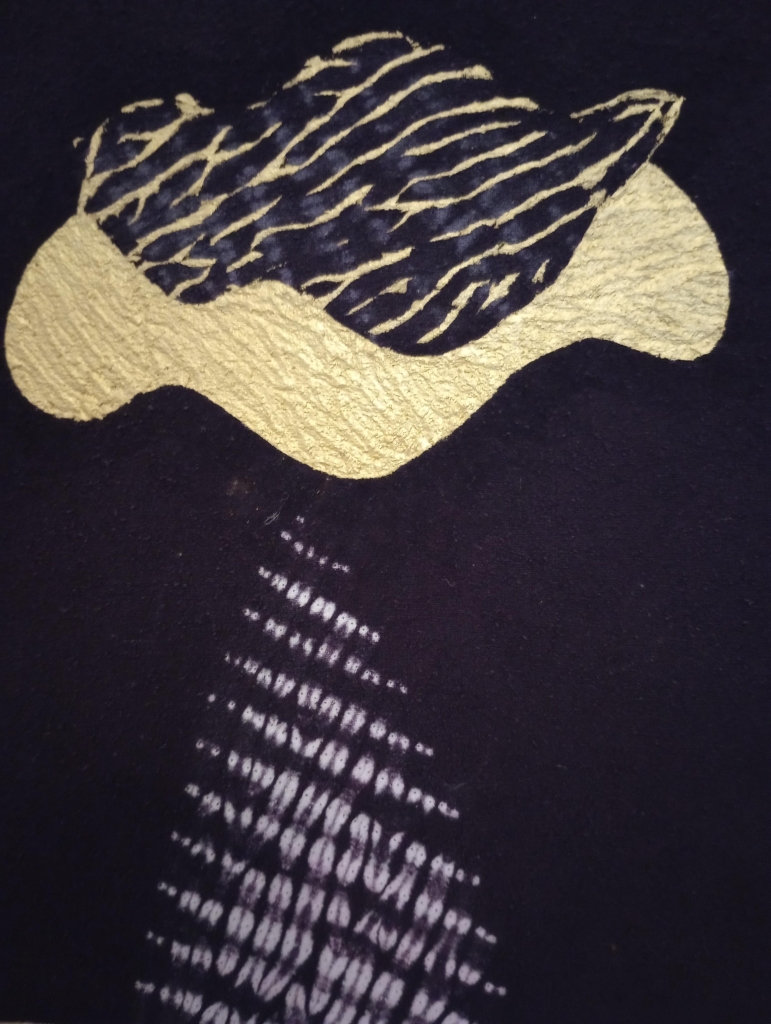 Keiko Amenomori-Schmeiser - Shibori style linen dye